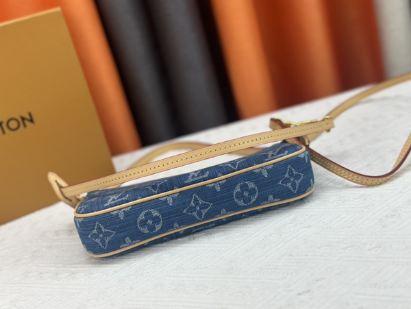 LVコピーウォレット細部ディテール